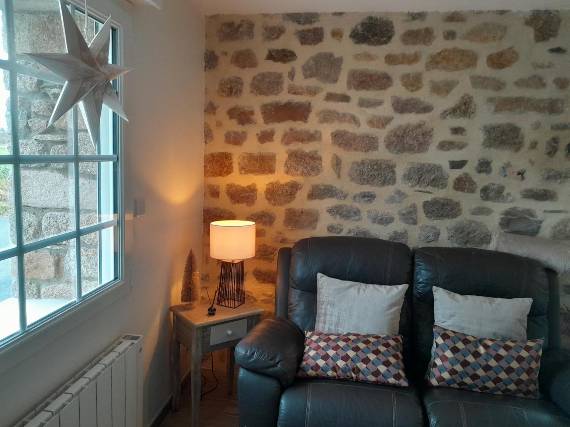 Gite Tante Jeanne Réville Extérieur photo